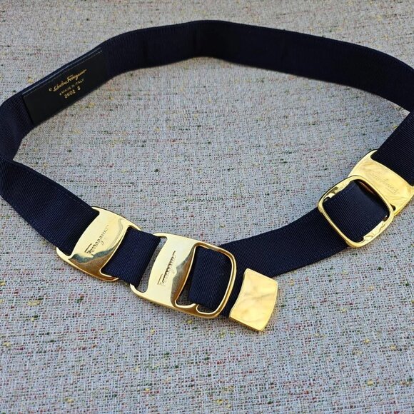 Salvatore Ferragamo Women Belt Navy Blue Canvas Gold Tone Hardware Italy Size S - Picture 1 of 11